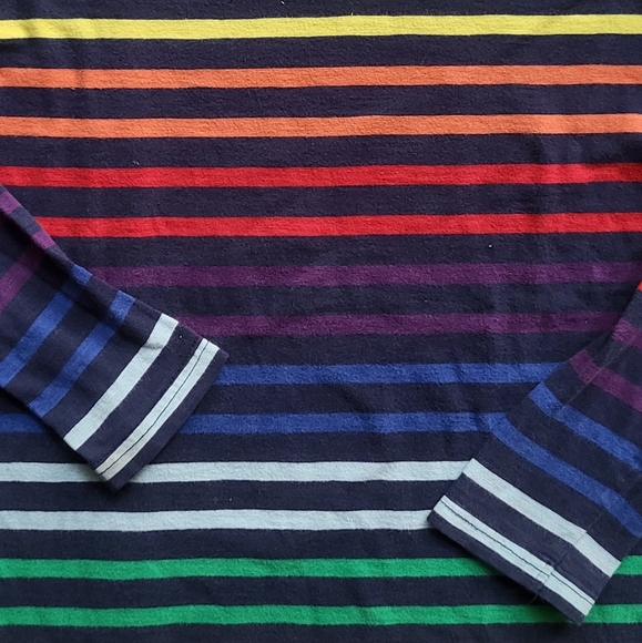 Bundle of Primary tees 10-12 - Picture 12 of 16